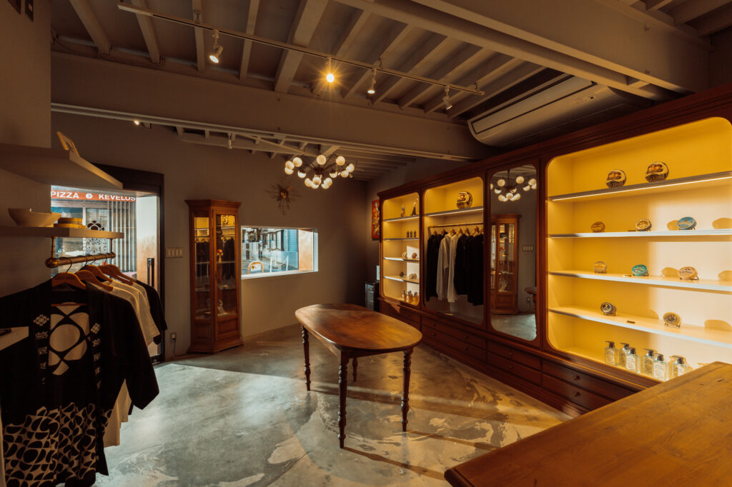 Mr. Brothers Cut Club Shop Image