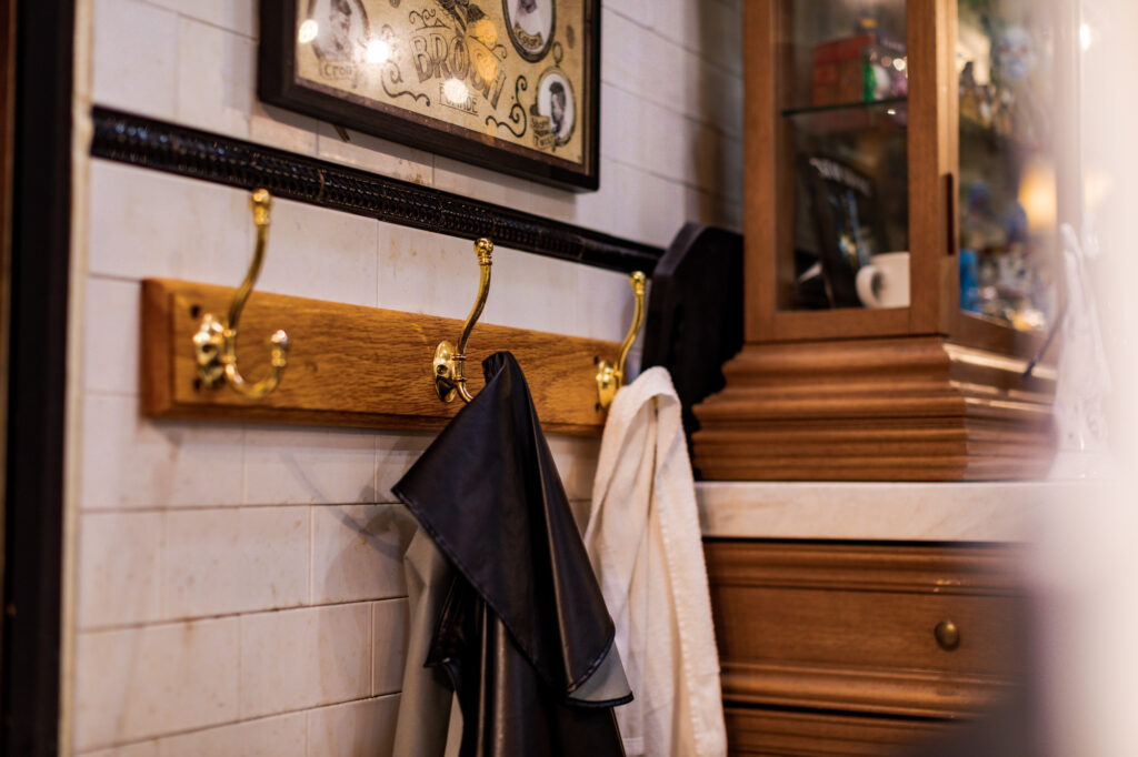 Mr. Brothers Cut Club Shop Image