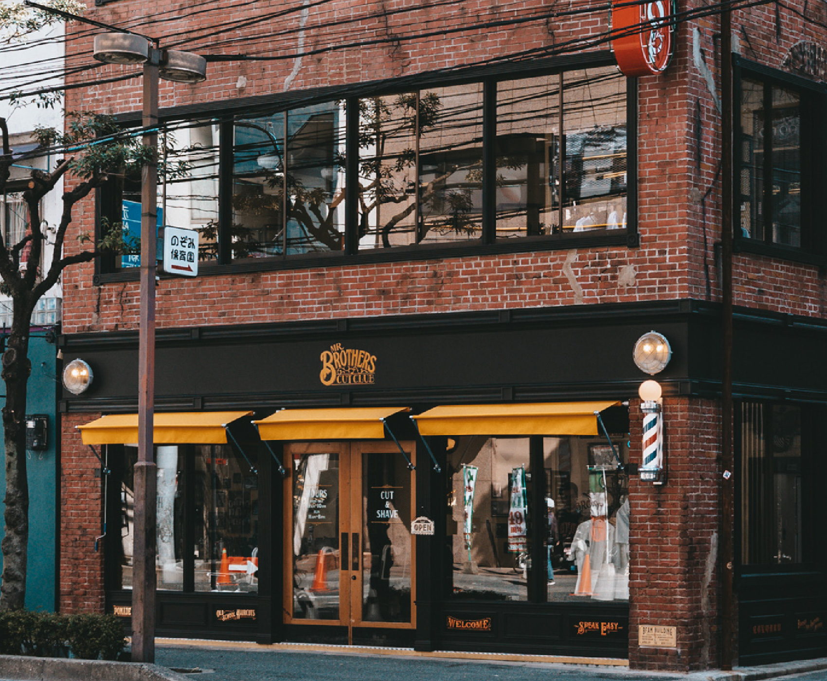 MR.BROTHERS CUT CLUB(ミスターブラザーズカットクラブ)